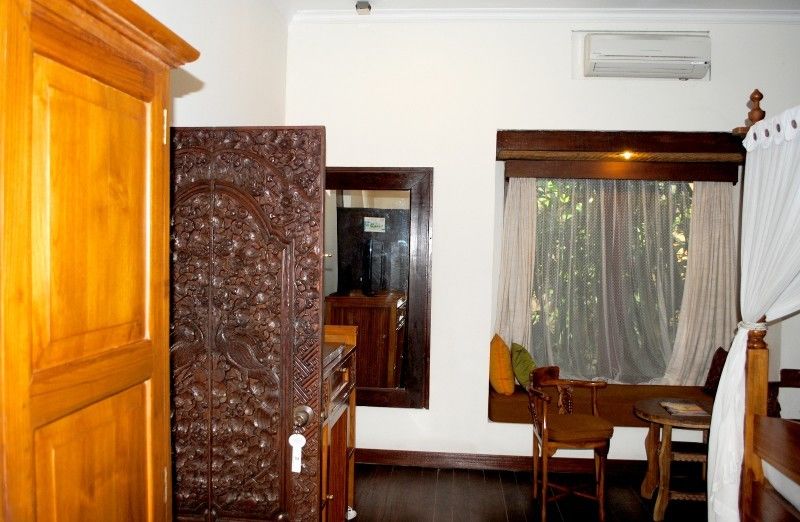 Diwangkara Beach Hotel & Resort Санур Екстер'єр фото