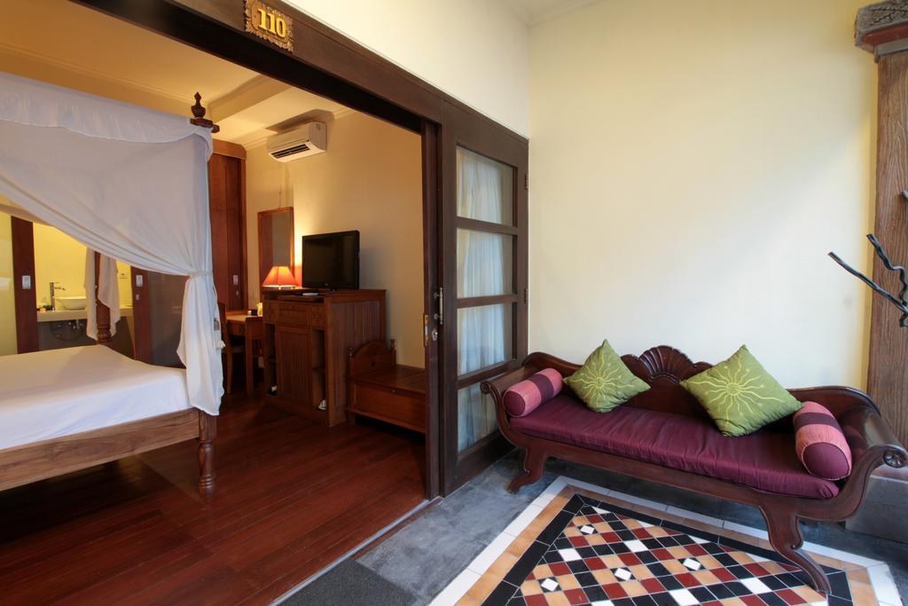 Diwangkara Beach Hotel & Resort Санур Екстер'єр фото