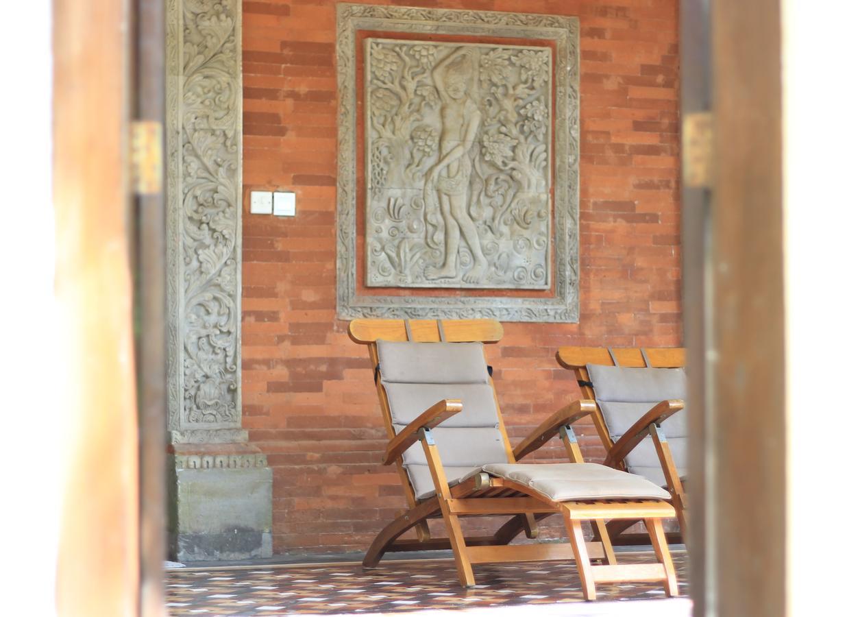 Diwangkara Beach Hotel & Resort Санур Екстер'єр фото