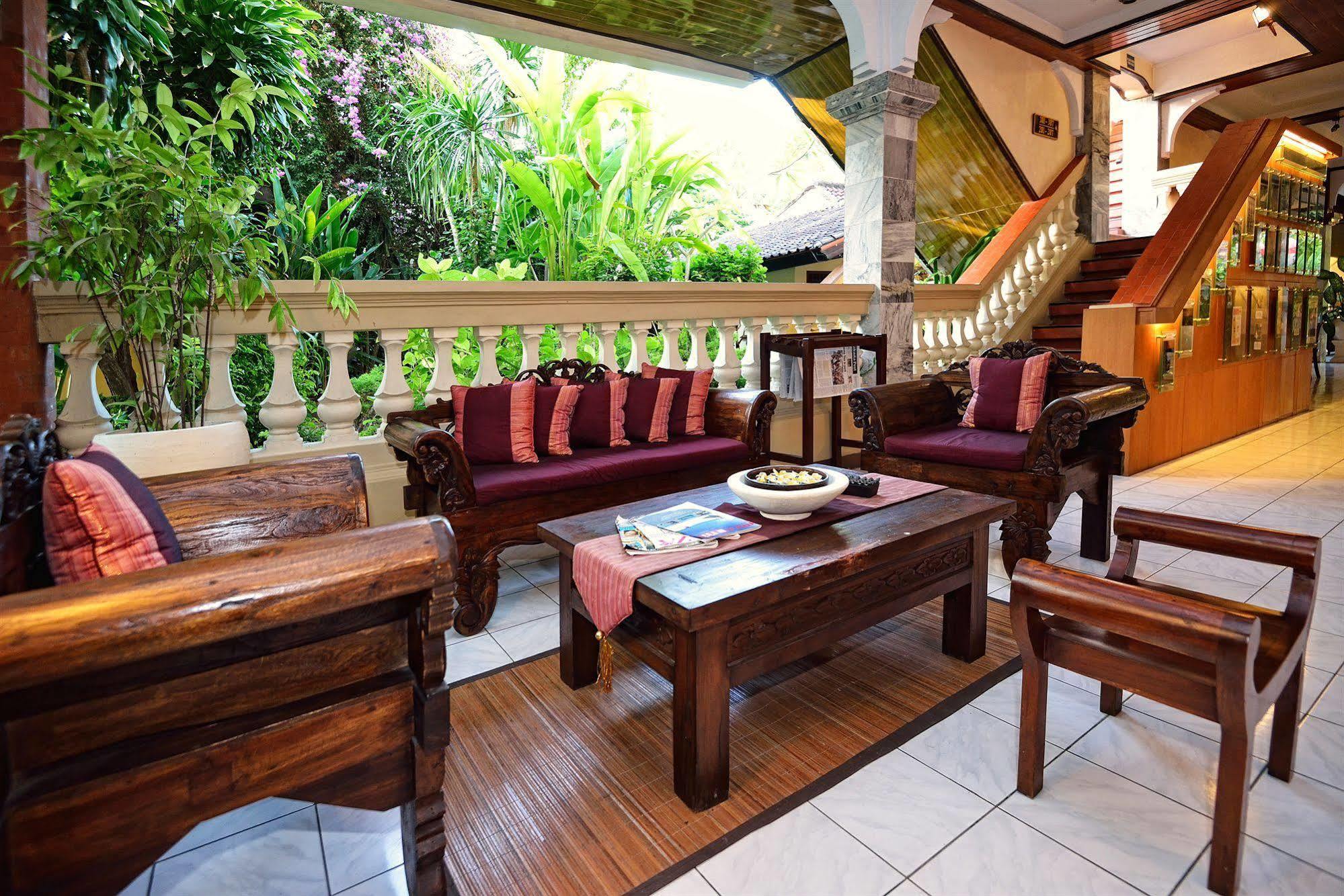 Diwangkara Beach Hotel & Resort Санур Екстер'єр фото