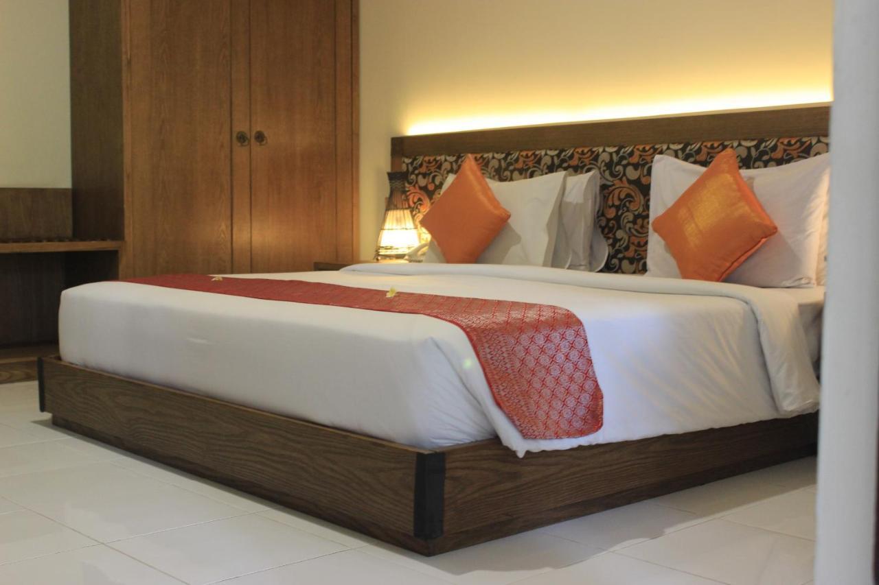 Diwangkara Beach Hotel & Resort Санур Екстер'єр фото
