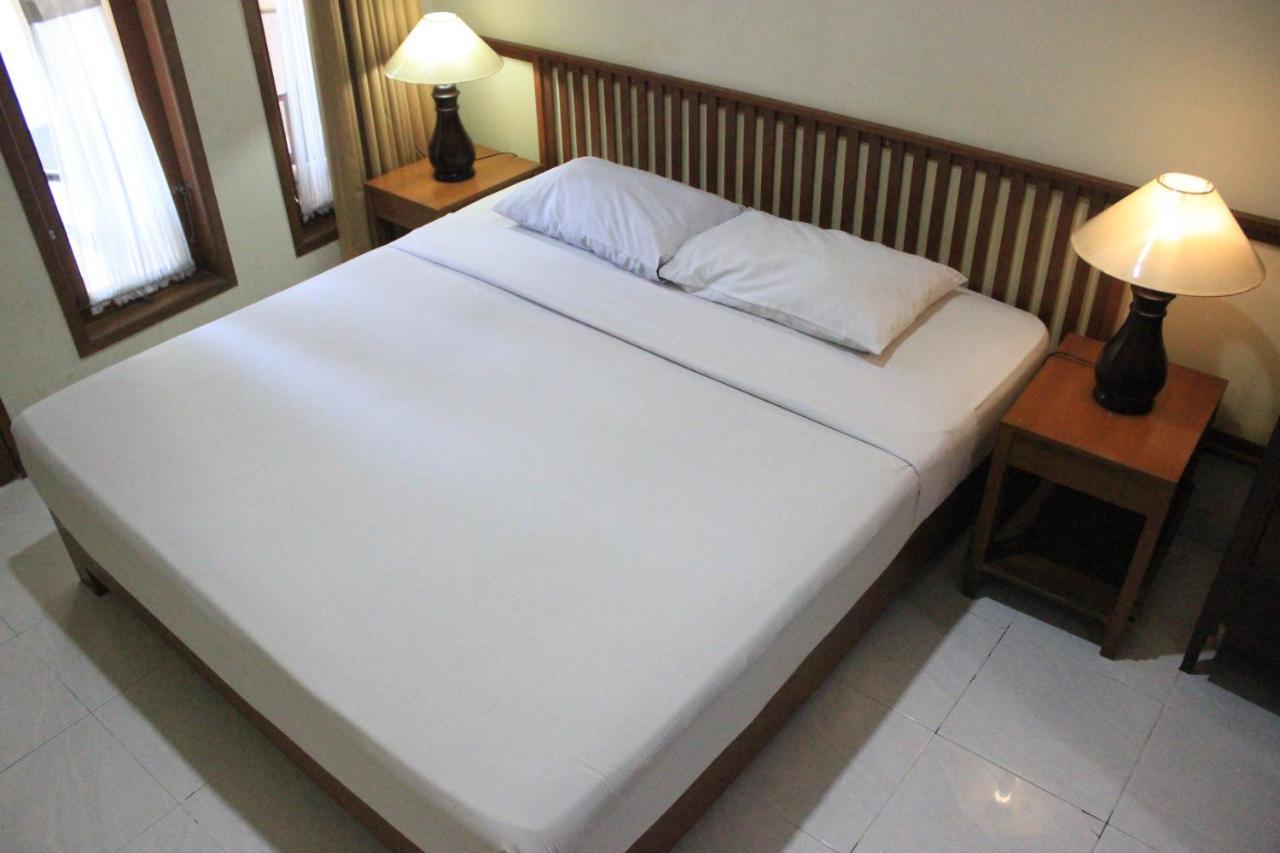 Diwangkara Beach Hotel & Resort Санур Екстер'єр фото